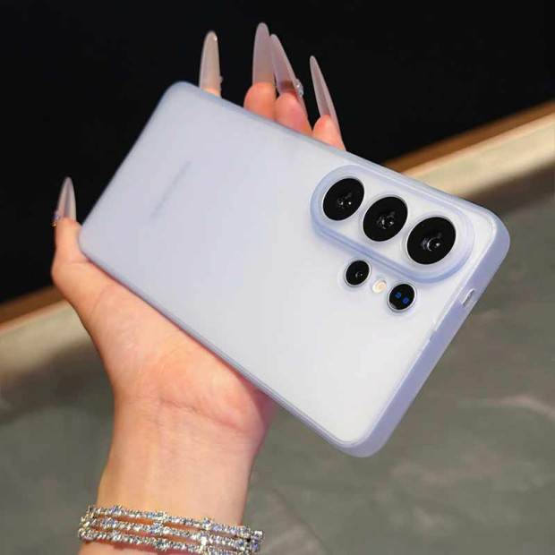 Futrola silikonska Yovoe Semi-Transparent za Samsung A07 svetlo plava Futrola silikonska Yovoe Semi-Transparent za Samsung A07 svetlo plava